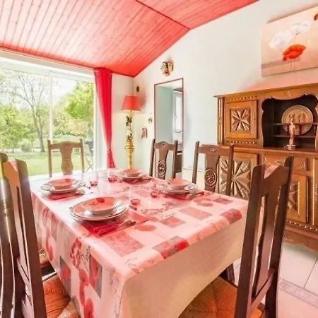 House La Maison De Violette Сasa de vacaciones